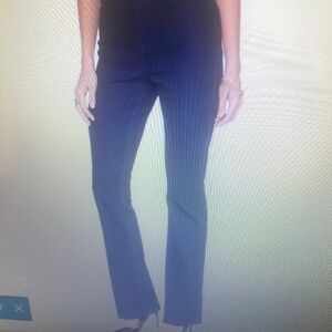 DG2 Bootcut Shaper Jeans